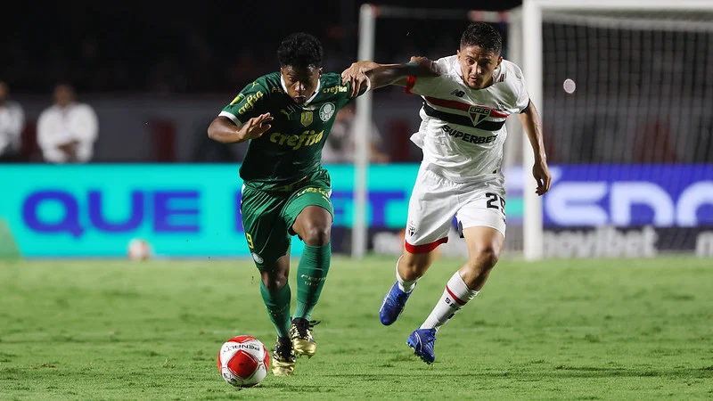 Em jogo com arbitragem polêmica, São Paulo e Palmeiras ficam no empate pelo Paulistão. Veja