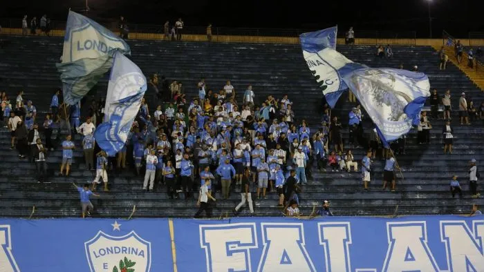 Após fim do contrato com a SM, Londrina EC vê média de público crescer mais de 300%
