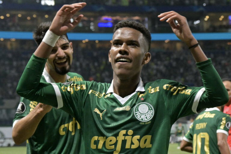 Palmeiras vira contra o Liverpool e vence a primeira na Libertadores. Veja