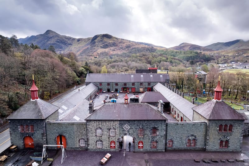 Slate Quarry Workshops / National Slate Museum