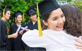 哈利法克斯大学及学院