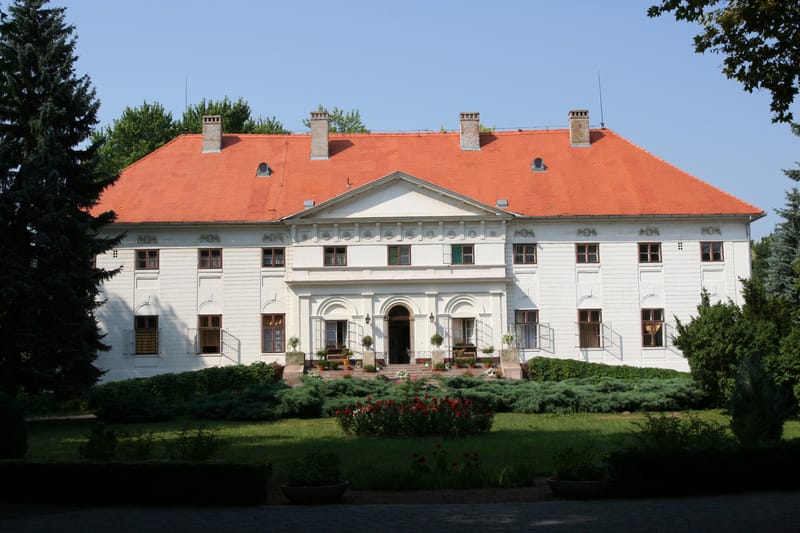 Bóly