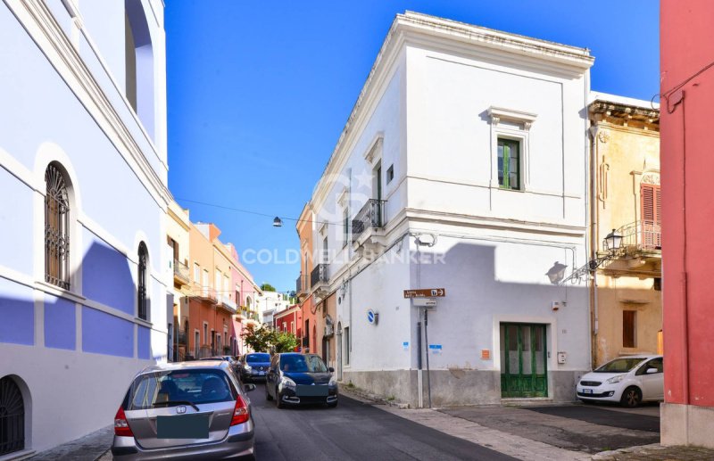 Paratia  Puglia Region of Southern Italy - 120- year old building to be converted to Three Hotel Apartments + Managers Residence & Roof Terrace - Total Renovated Price with Furniture set up for rental Boutique Hotel of only Aud350,000 (refinanced in12 months Italian Bank)