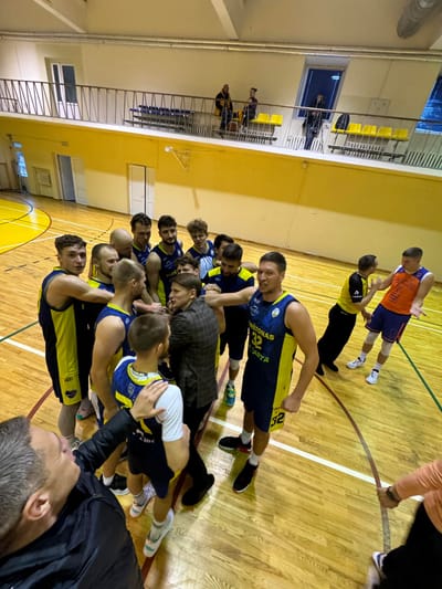 TRITAŠKIŲ LIETUS ANTRAJAME KĖLINYJE – GERAI GRĮSTAS KELIAS LINK PERGALĖS TRAKUOSE (2023.10.21)