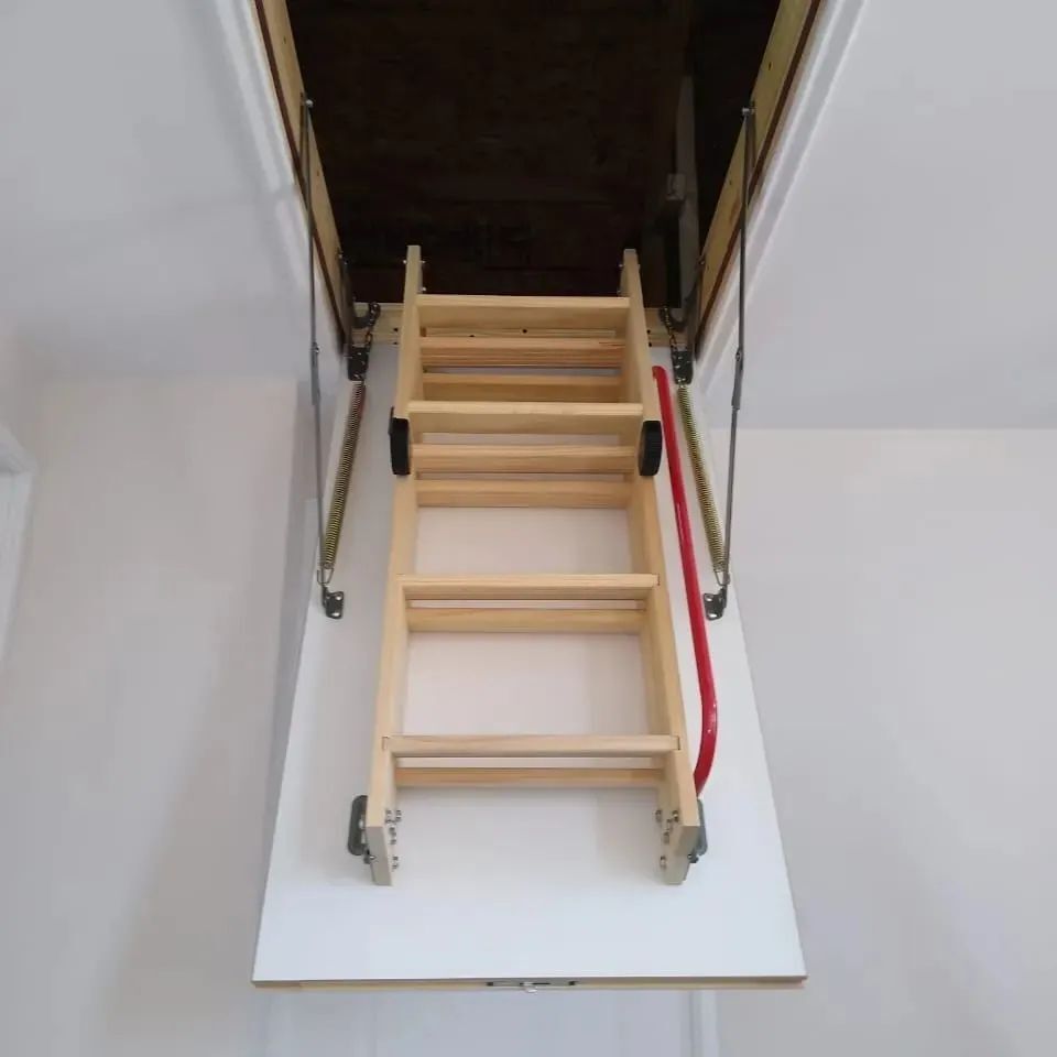 Escalera plegada