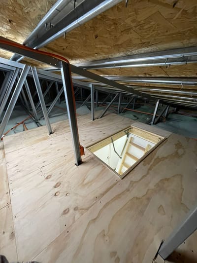 ¿Qué es la habilitación de entretechos y por qué deberías considerarla?