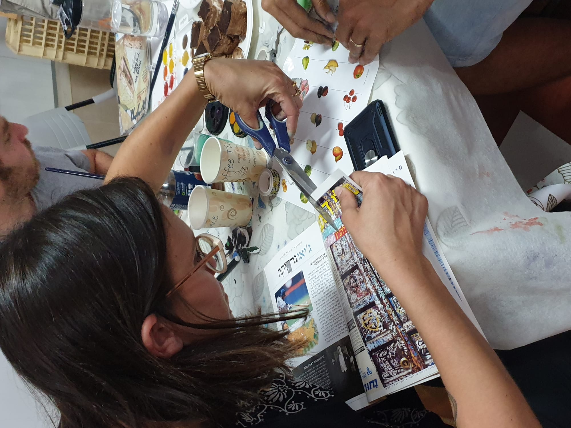 מיני יומן ויזואלי (Art Journaling) - יומני-נפש אומנותיים.