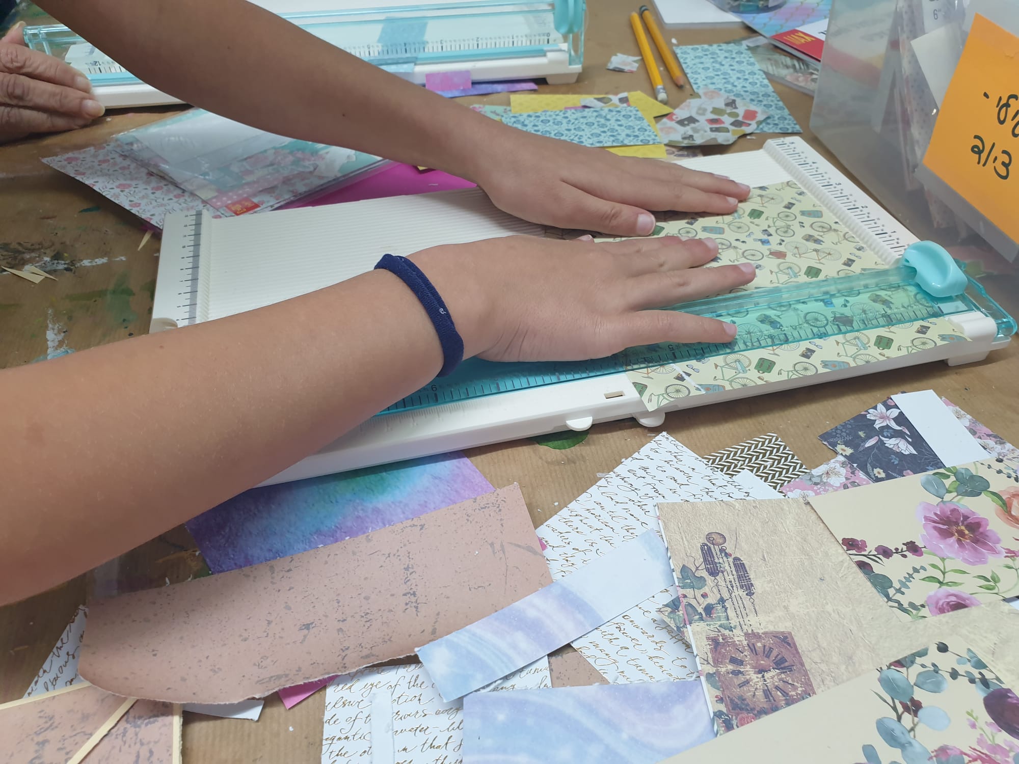 סדנה מעולם ה-scrapbook