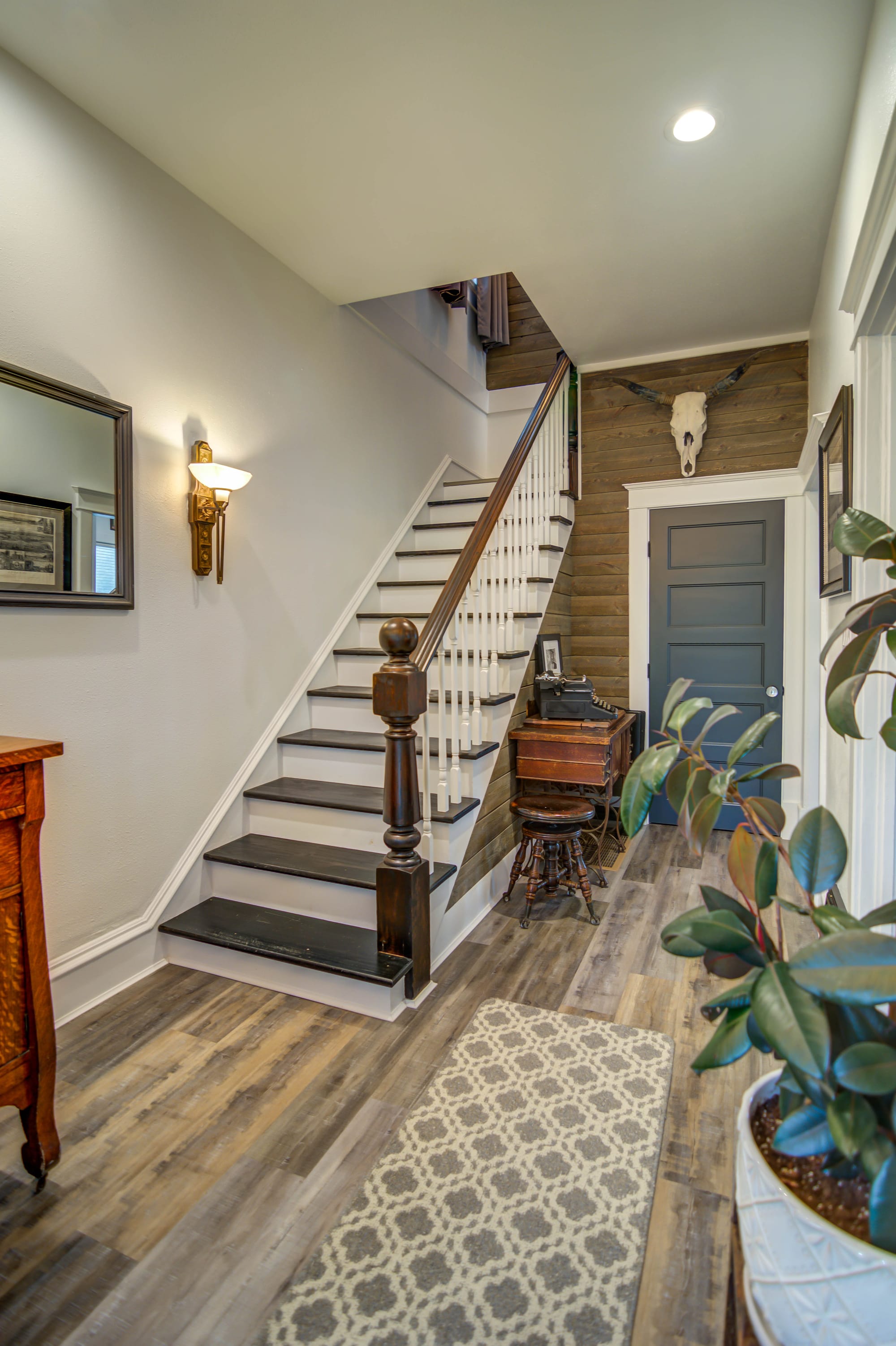 Residential Interiors 