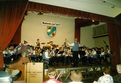 Frühlingskonzert in der Aula der Schule mit Walter Wagner 1995