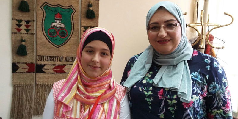 إذاعة الجامعة الأردنية .. صوت جامح .. وأثير جامع
