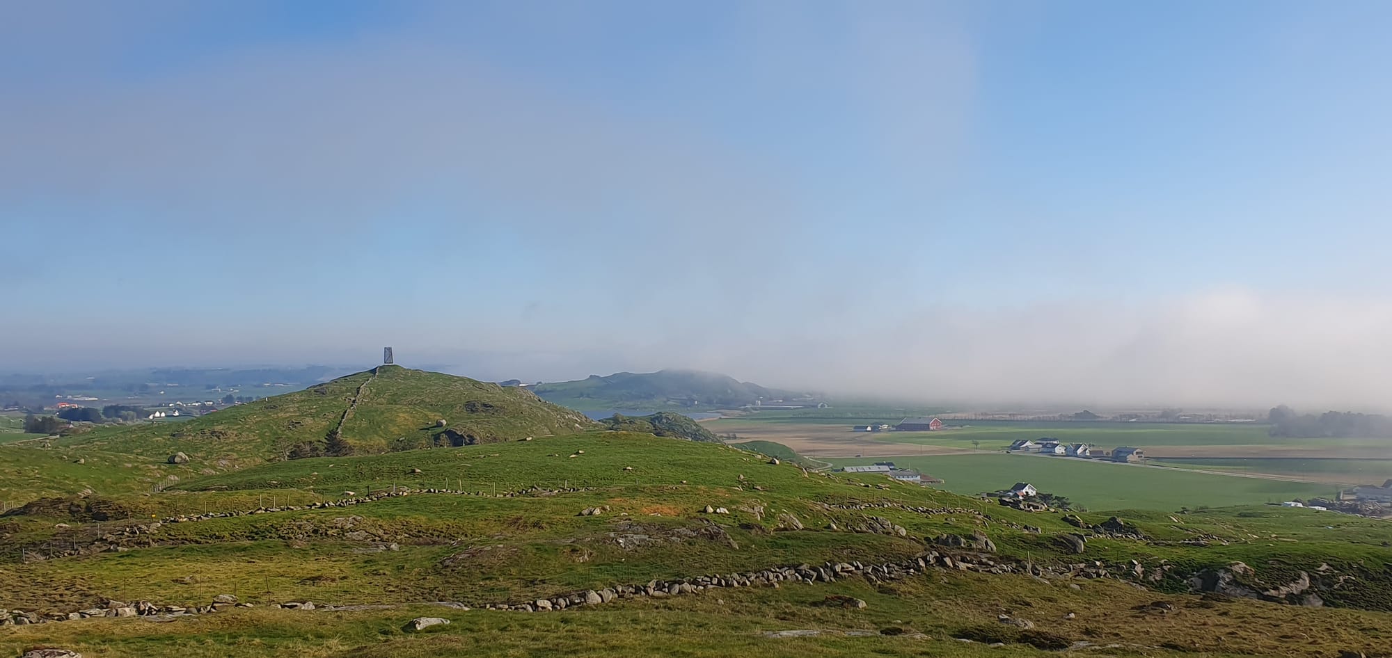 Fog over Tjelta may 2023