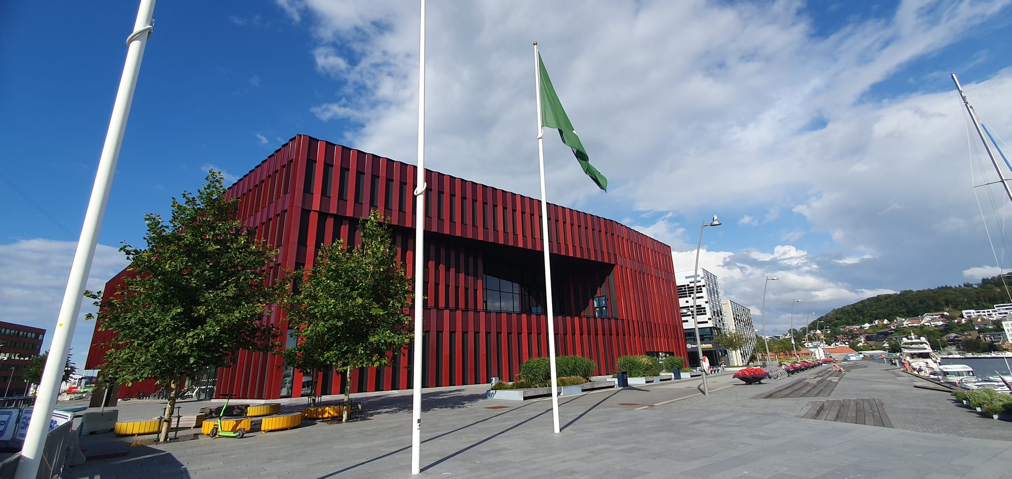 Sandnes townhall august in the blink festival