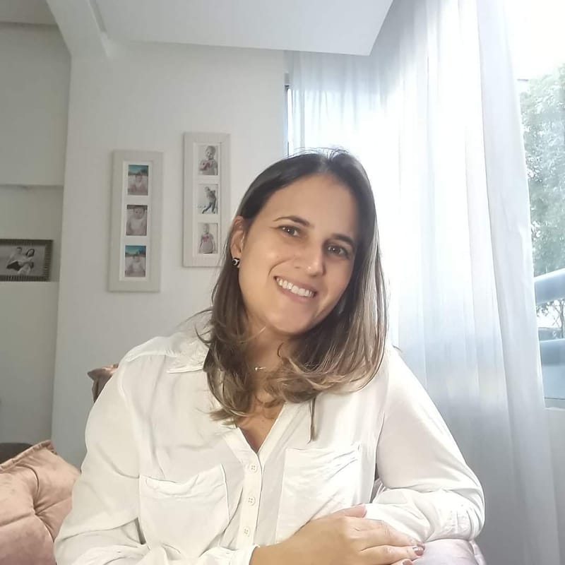 Alessandra Warmling DENTISTA