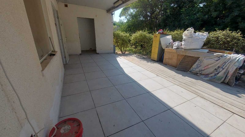 שיפוץ בית קיבוץ חצרים