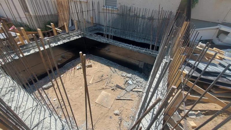 קיבוץ חצרים 