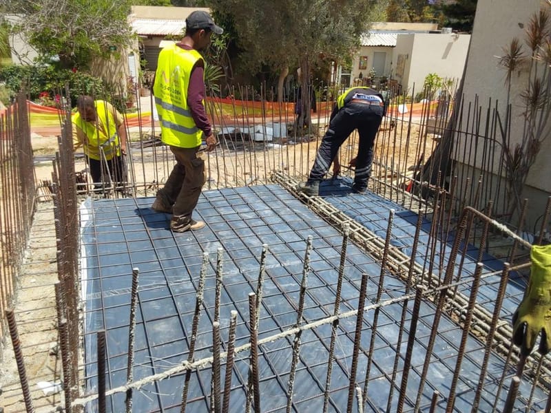 קיבוץ חצרים 