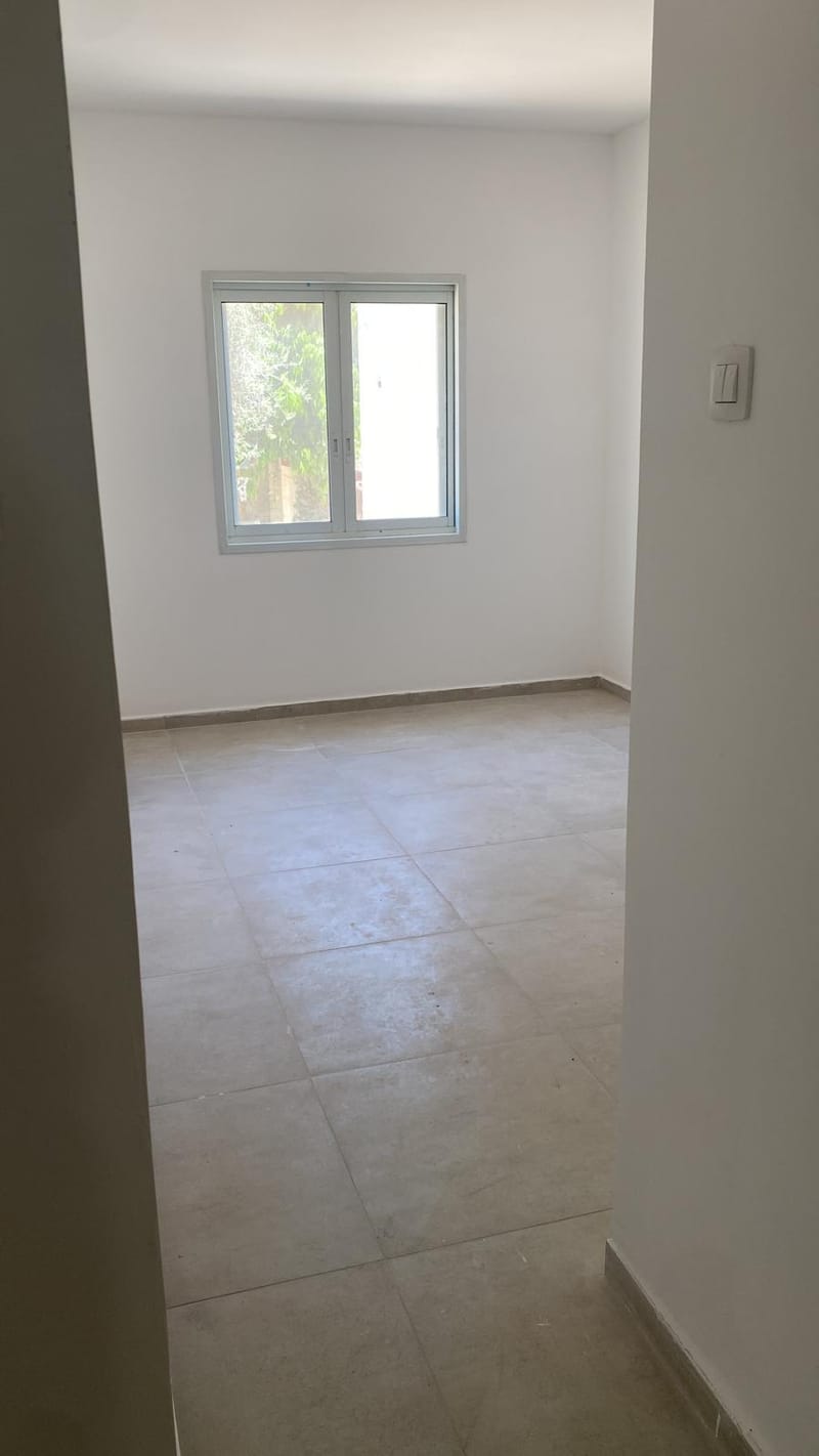 שיפוץ בית קיבוץ חצרים