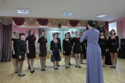 Хор обучающихся 5-8 классов "Консонанс" image