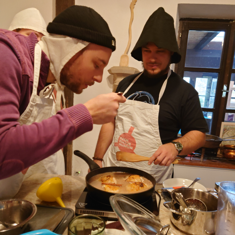 Historischer Kochkurs: Streifzug durch die Küchen des Spätmittelalters