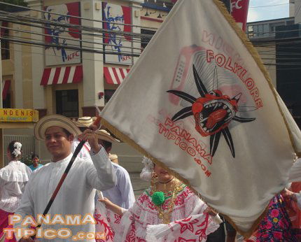 Confección de las Banderas de Fiestas