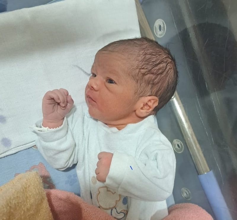 Rodio se Matej Šarić