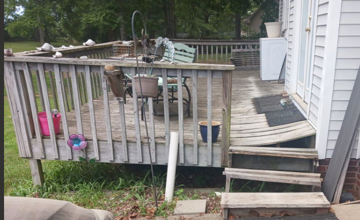 Deck Needing Torn Down