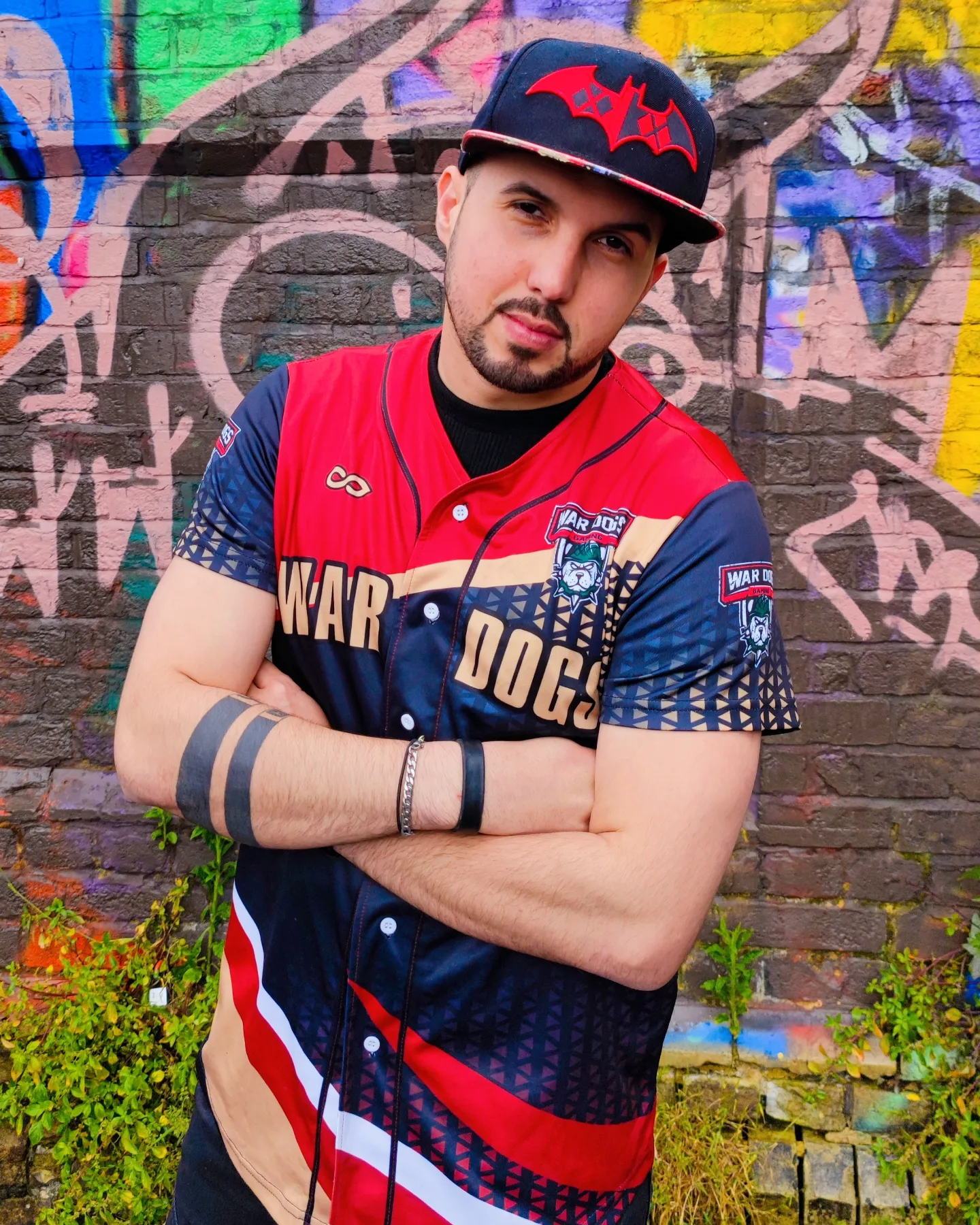 Camisa con los colores oficiales de el Equipo