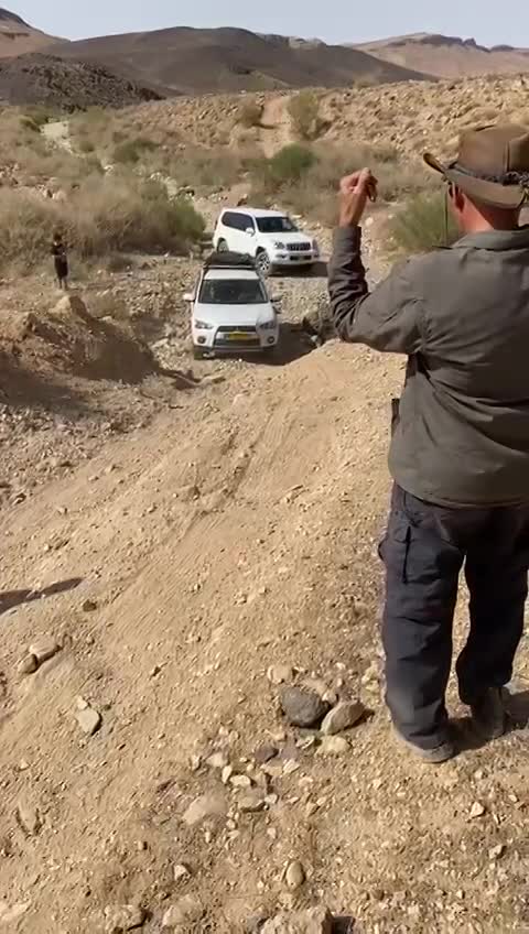 הדרכת נהיגת שטח video thumbnail