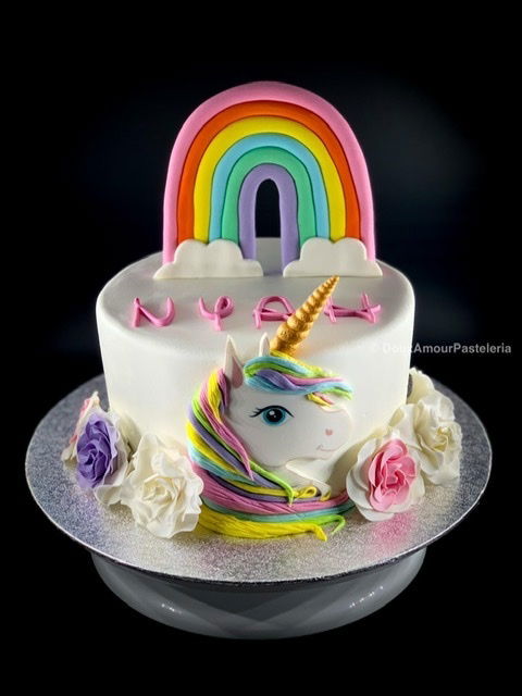 Tarta Unicornio y arcoíris