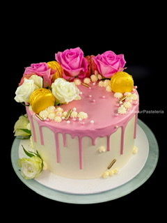 Tarta Drip cake