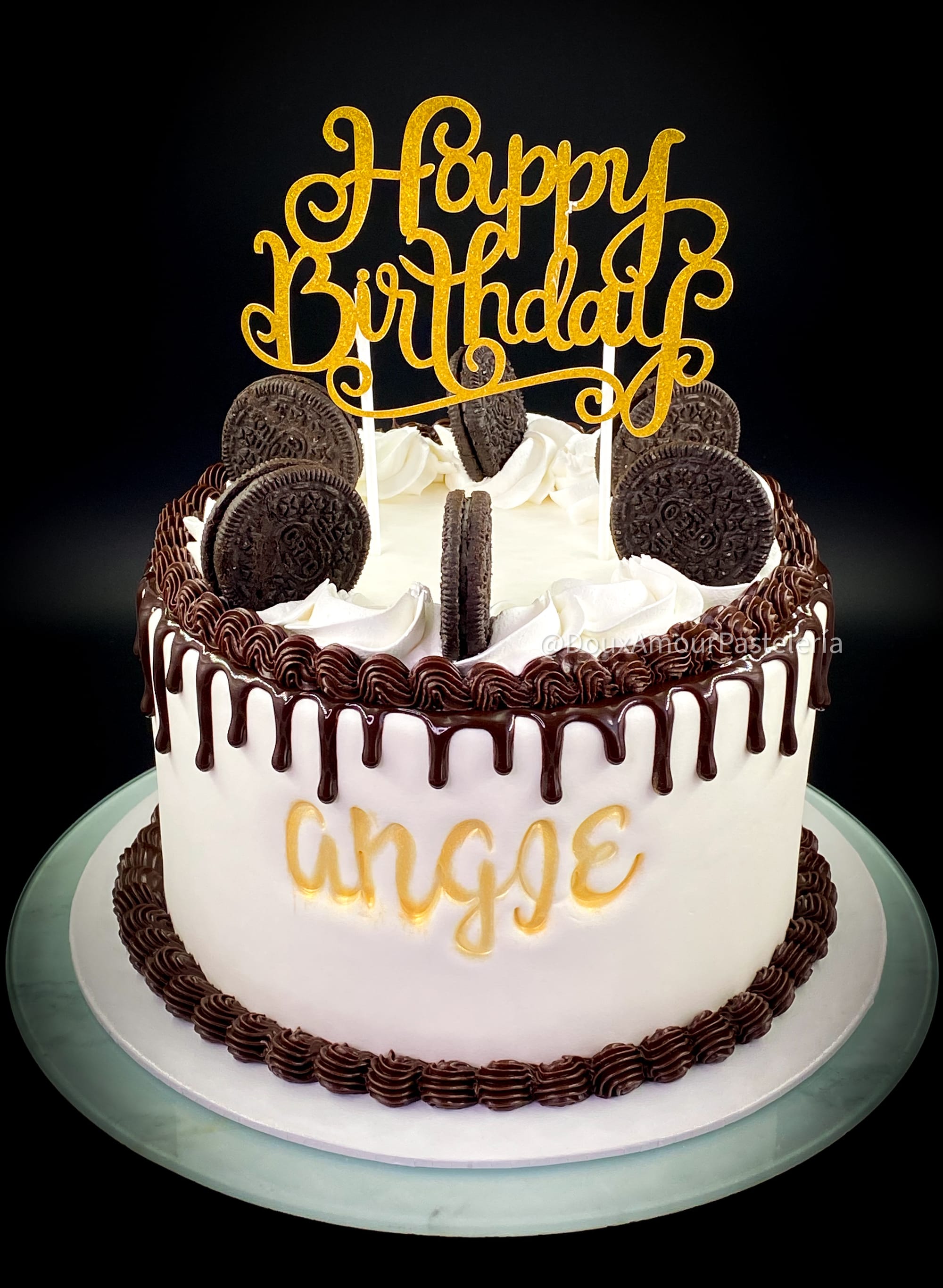 Drip Cake con galletas oreo