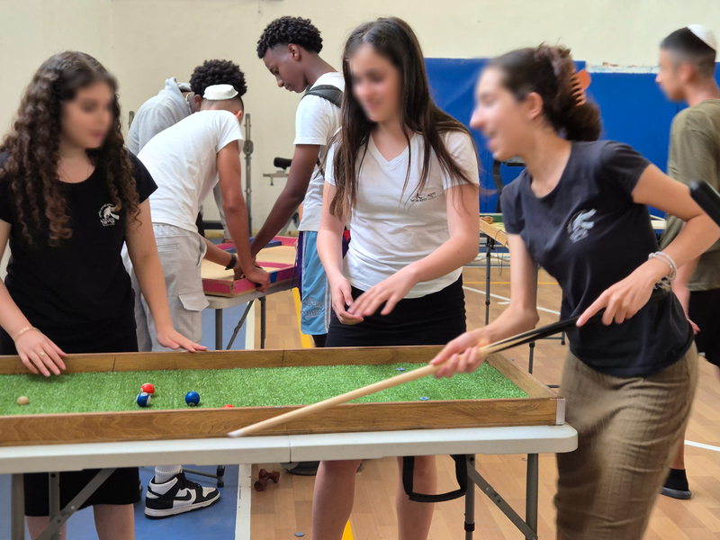 חידות ומשחקי עץ