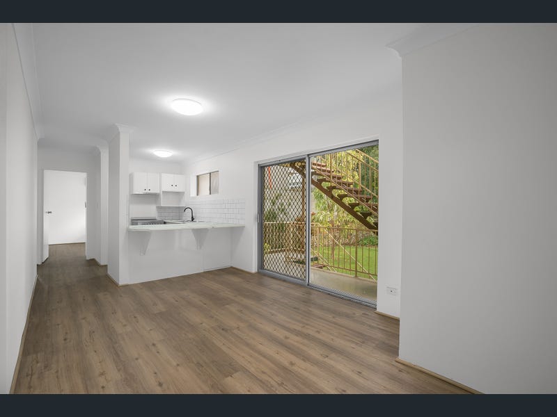 Honour Avenue, Chelmer