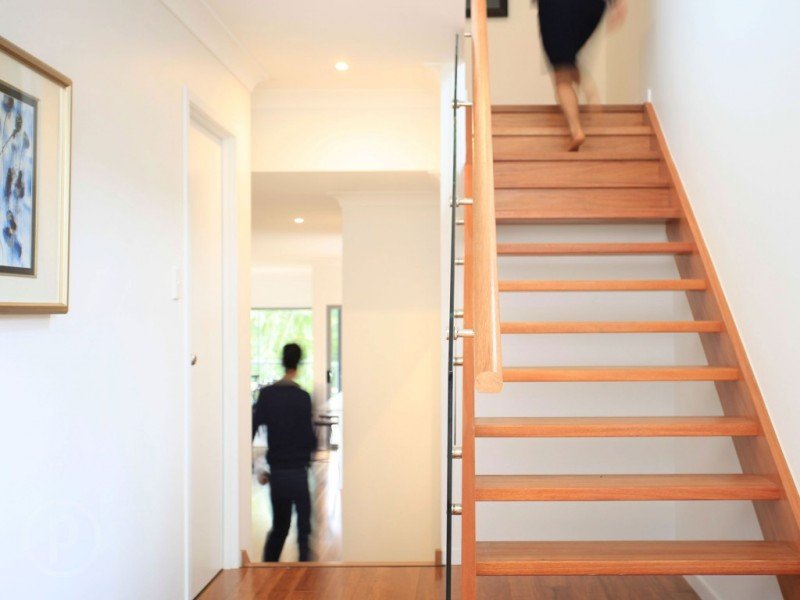 Outlook Crescent, Bardon 