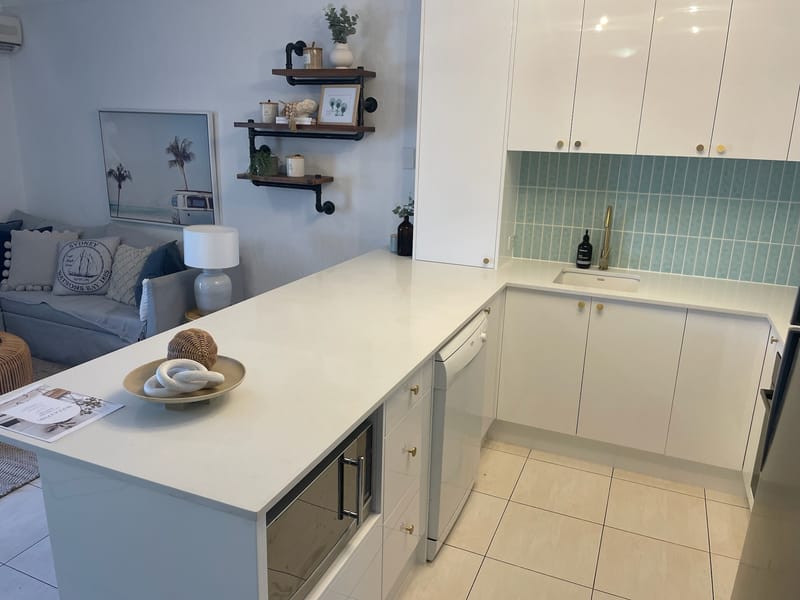 Noosaville Unit renovation