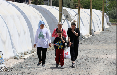 Mor Öyküler-Şubat Güneşi/Acibe SIKAR