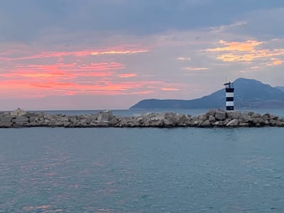 BAR? no, not that sort of bar image