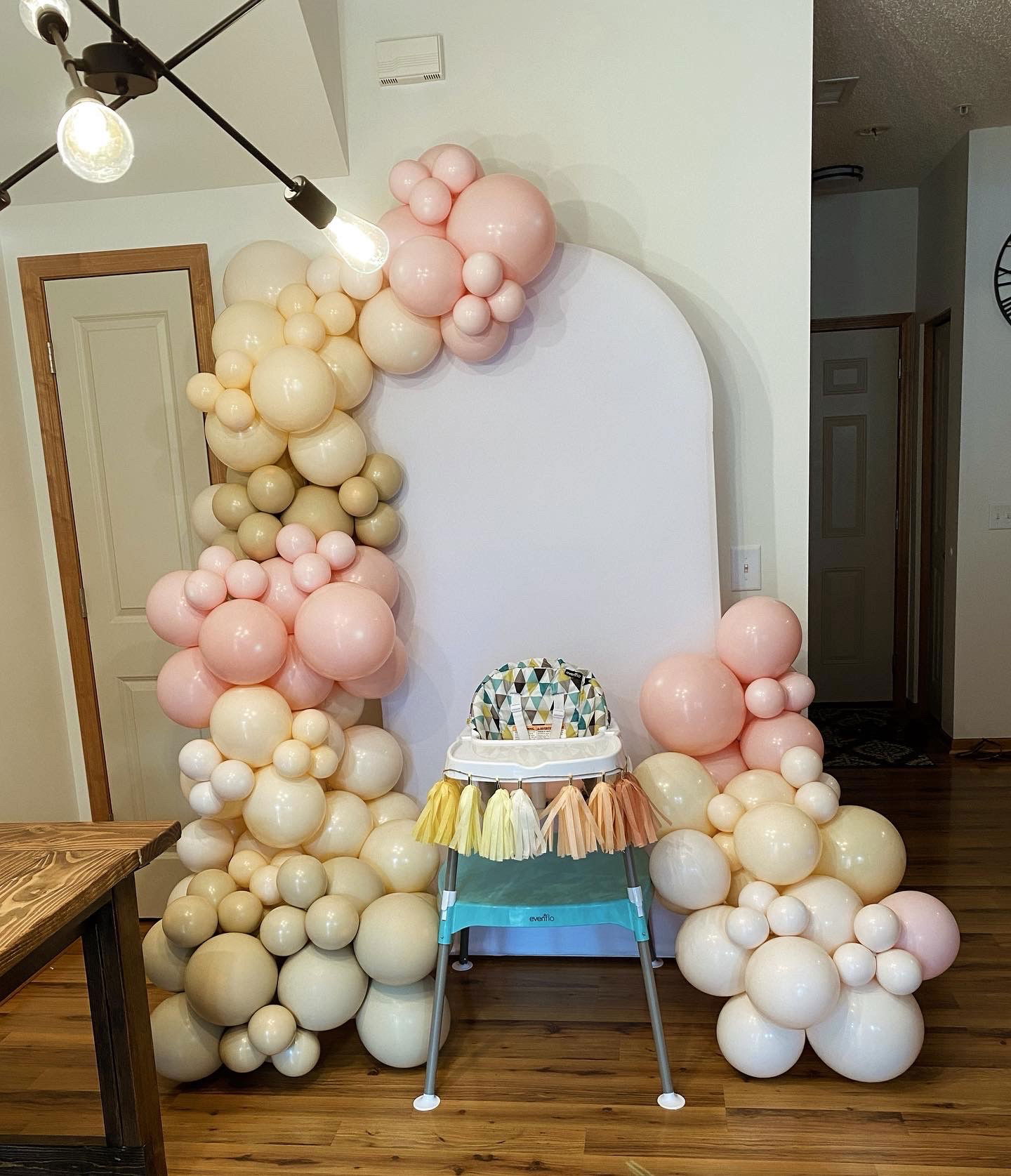 10 Ft 1st Birthday Garland with Single Backdrop