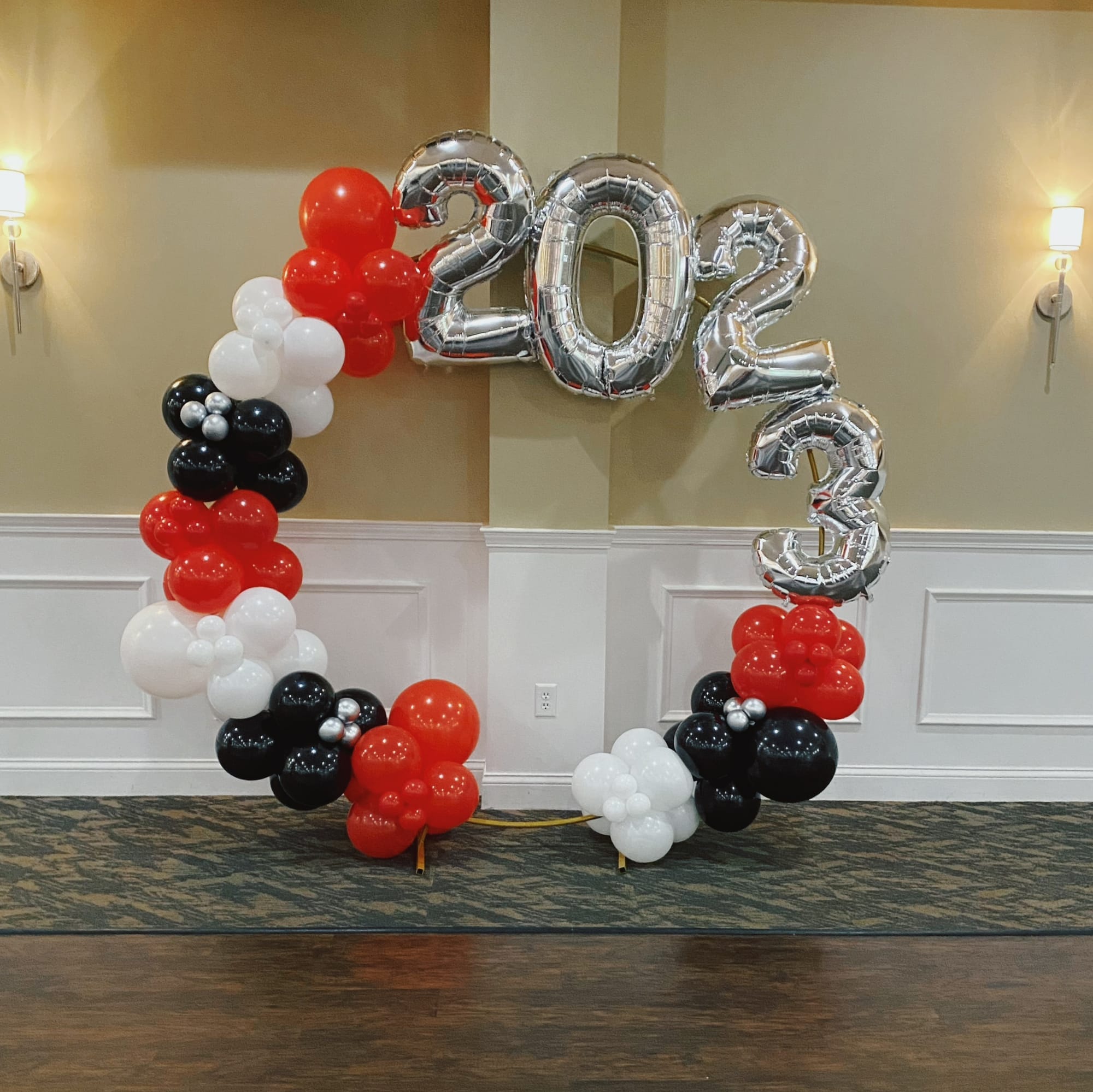 Moongate & Organic Balloon Stand/Topper