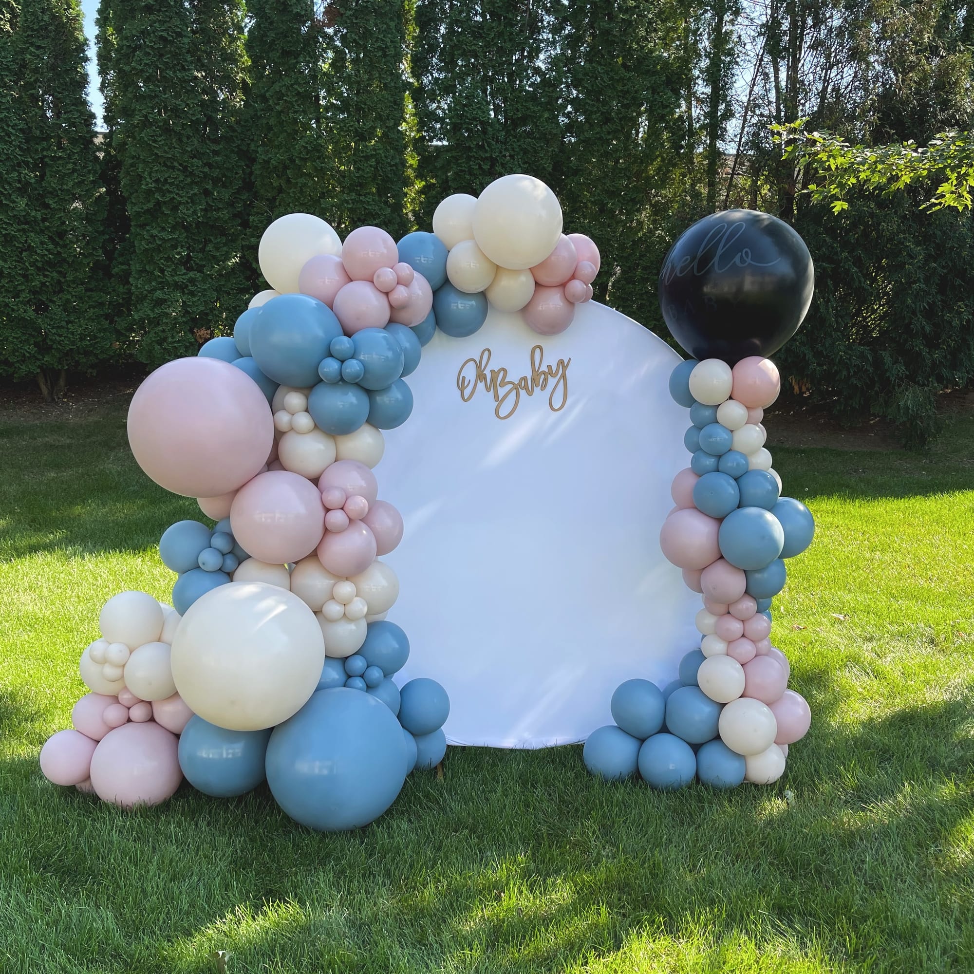 Gender Reveal Balloons with Balloon Tower