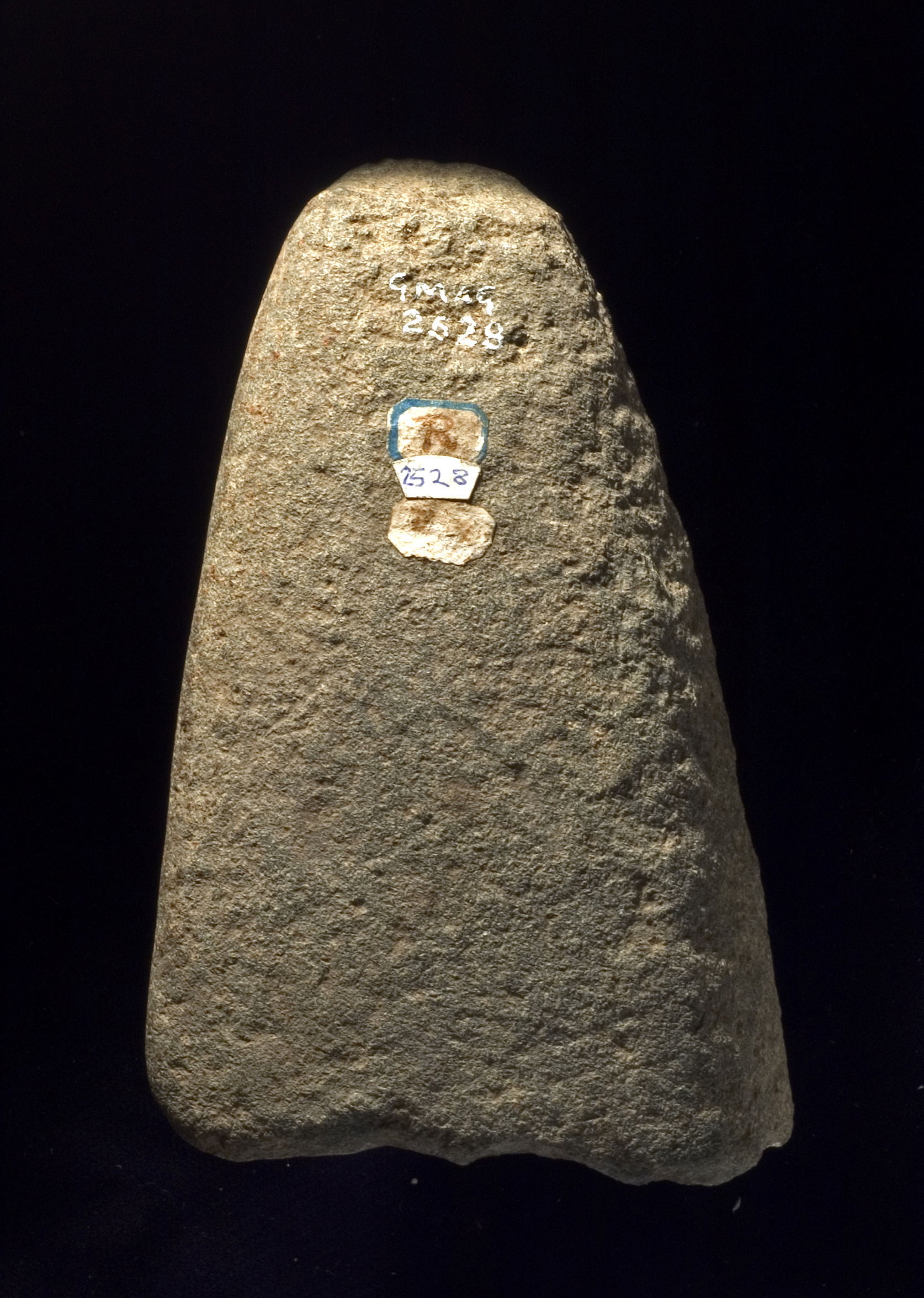 GMAG 2528