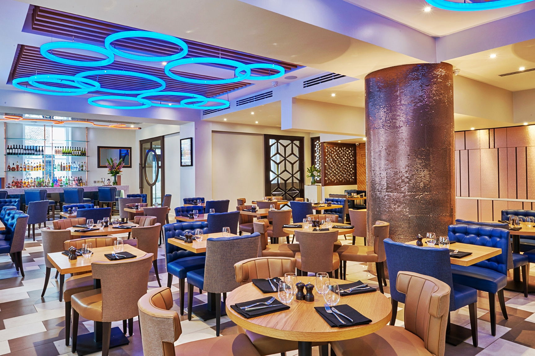 COMMERCIAL RESTAURANTS AND BARS