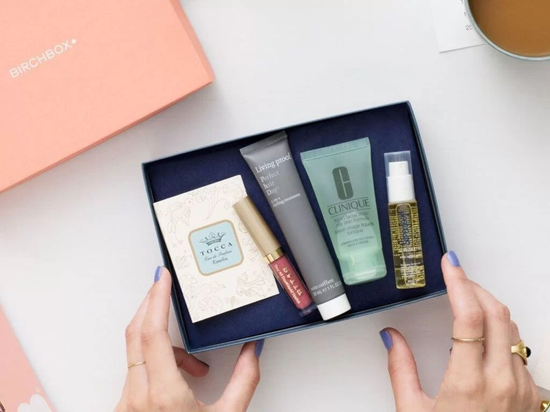 What You Need to Know About Subscription Beauty Boxes
