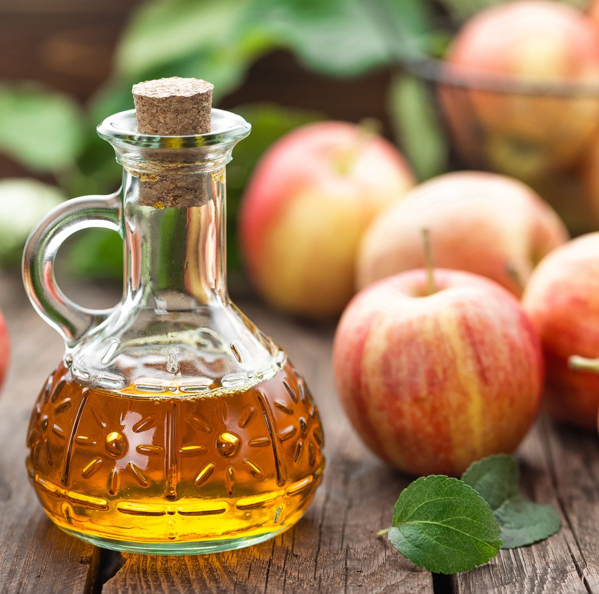 DO IT YOURSELF-APPLE CIDER VINEGAR