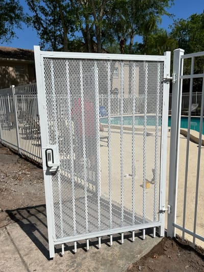 Custom Fence And Gate Repairs For Home And Business Owners