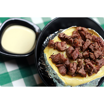 PAPA RELLENA CON ARRACHERA