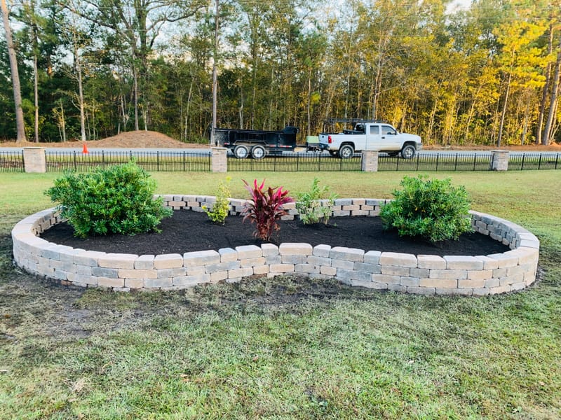 Freshly cut grass allows you to see your property in a different way or just to retouch those awful places. Which ever your need we have you covered.