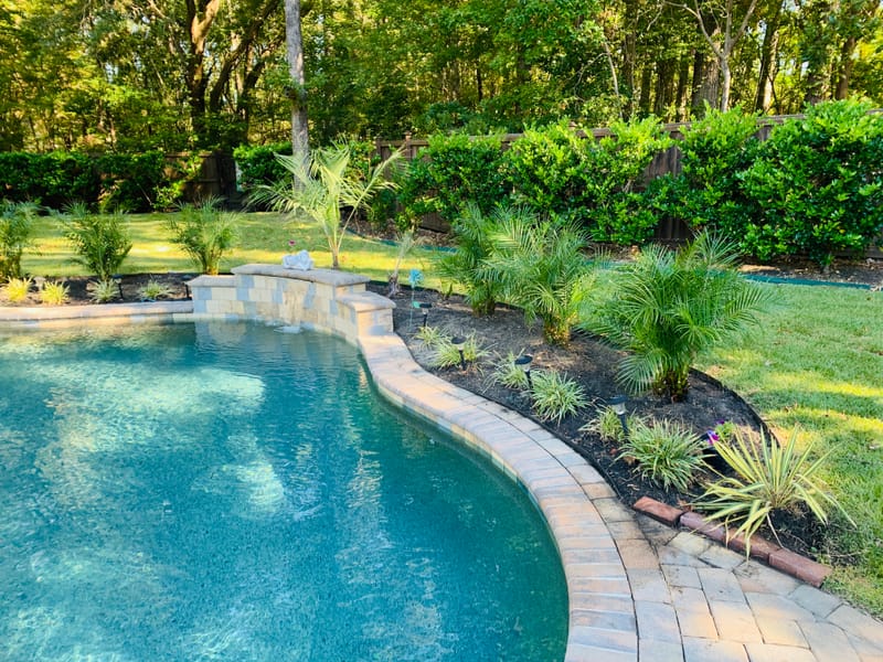 Freshly cut grass allows you to see your property in a different way or just to retouch those awful places. Which ever your need we have you covered.