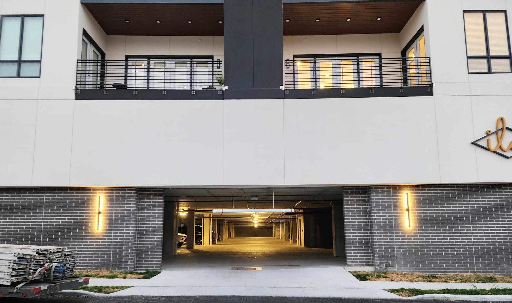 ILA Hyde Park Residential Apartment Complex New Build 2022